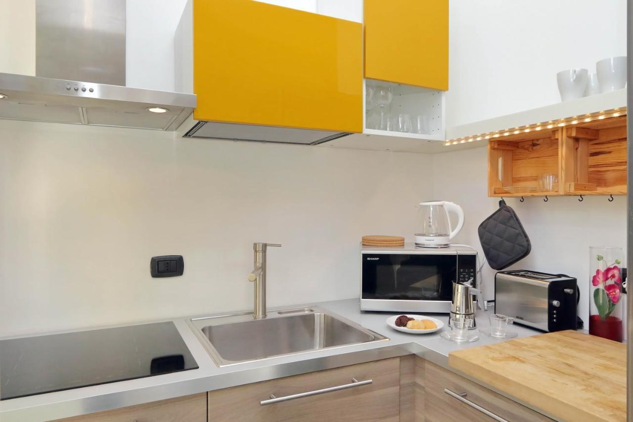 Piramide Charming Apartment โรม ภายนอก รูปภาพ