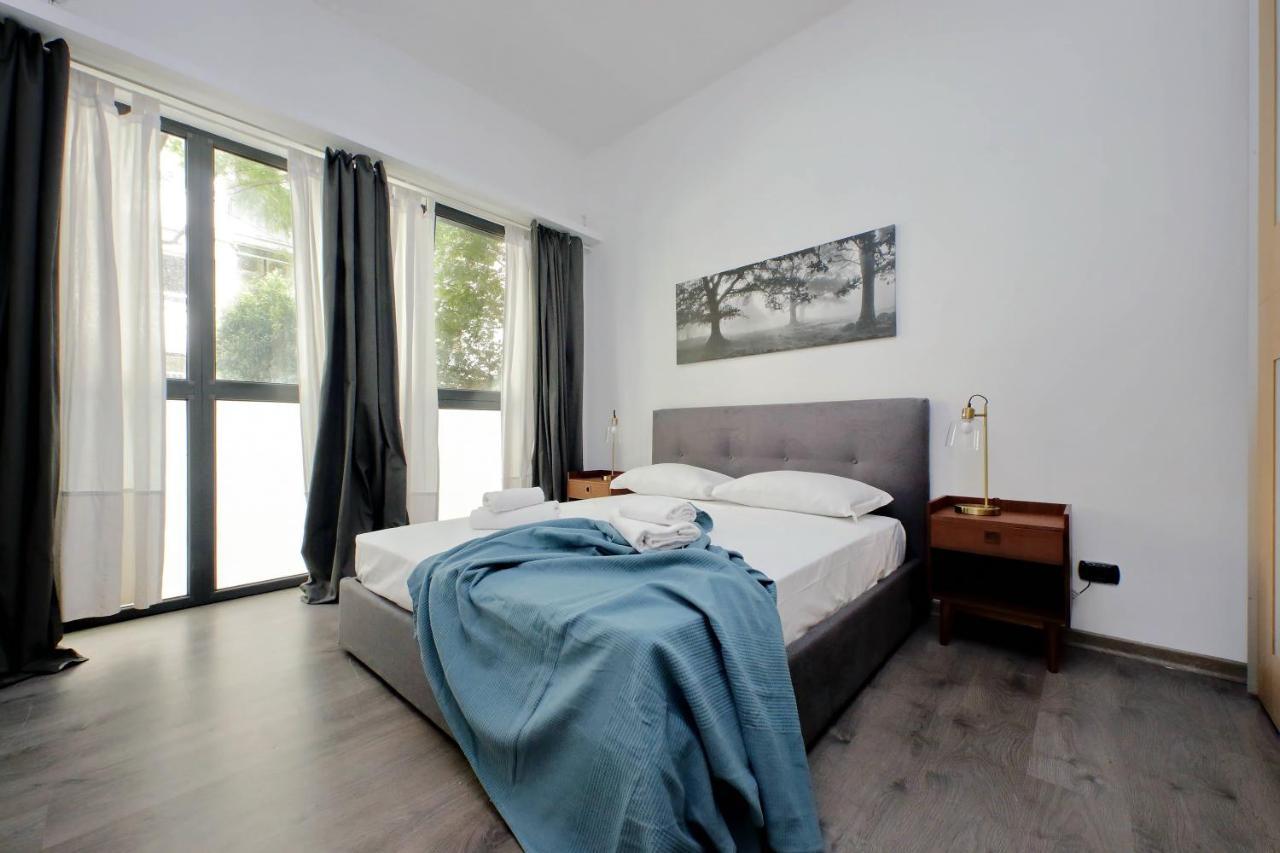 Piramide Charming Apartment โรม ภายนอก รูปภาพ