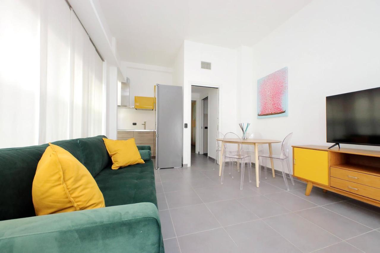 Piramide Charming Apartment โรม ภายนอก รูปภาพ